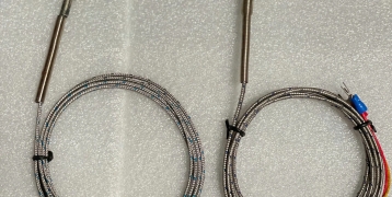 Cảm Biến Nhiệt Độ Dạng Ren, Dạng Gá: Giải Pháp Giám Sát Nhiệt Độ Chính Xác